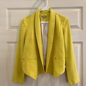 CHARLOTTE RUSSE yellow blazer